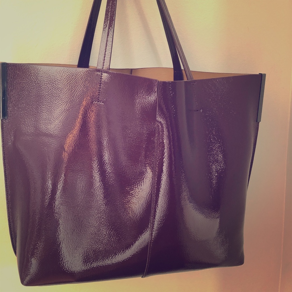 Vince camuto burgundy patent shoulder bag